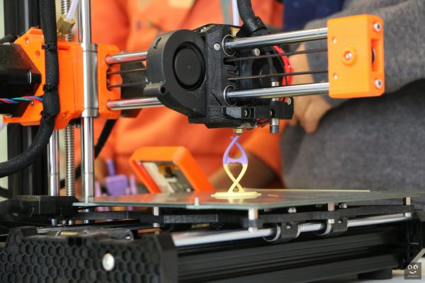 Connexion-evenement-inclusion-numerique-decouverte-realite-virtuelle-mao-impression-3d-6