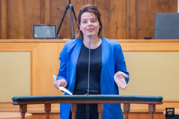 Projet-lires2-soiree-donne-ta-langue-au-chercheur-democratie-justice-juin24-06