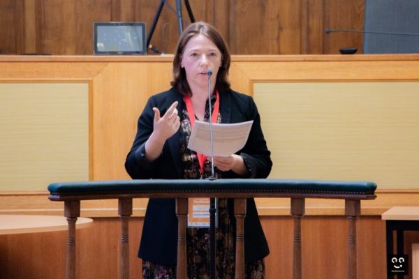 Projet-lires2-soiree-donne-ta-langue-au-chercheur-democratie-justice-juin24-17